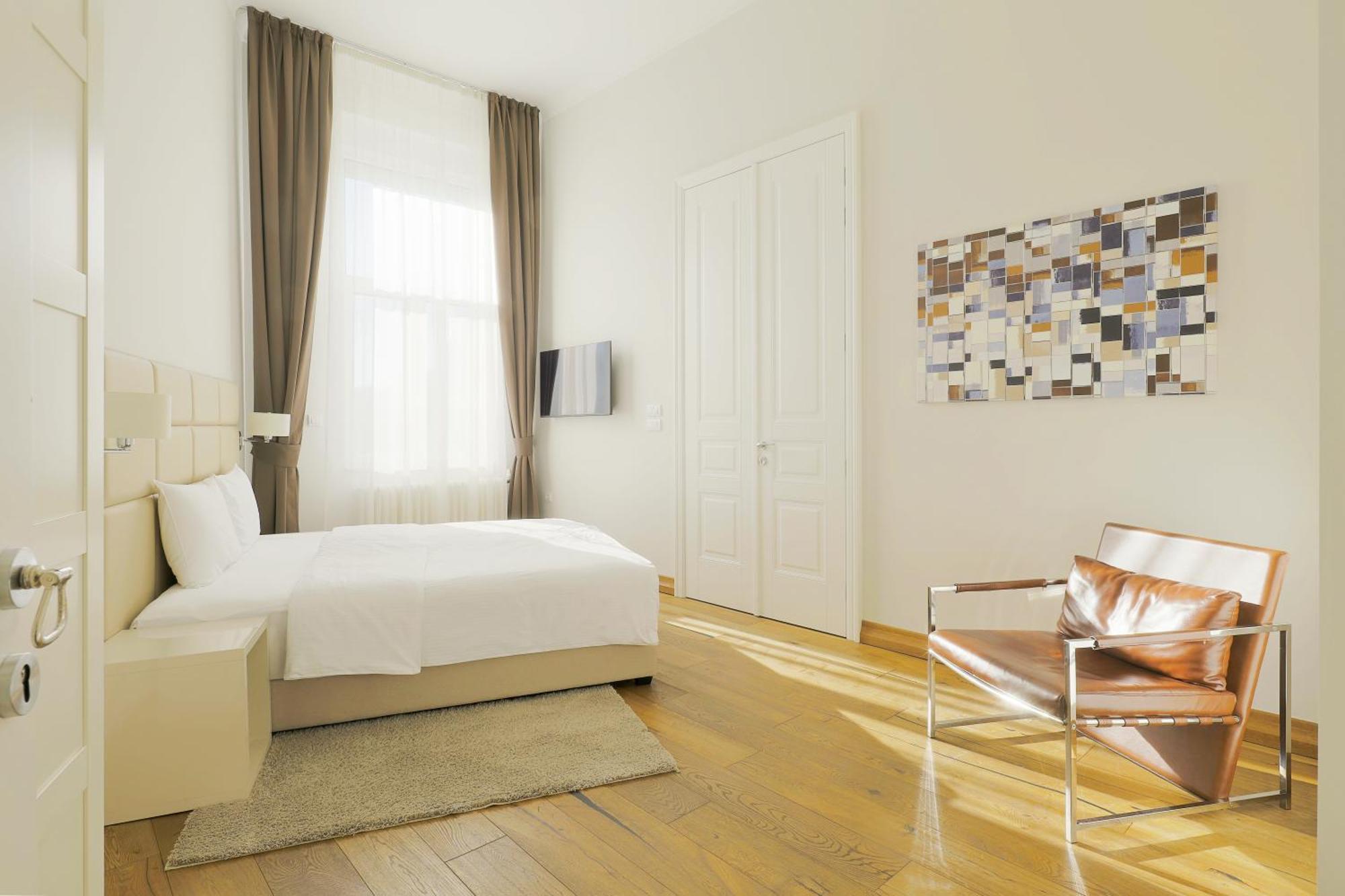 Guest house Lanterna Center Novi Sad
